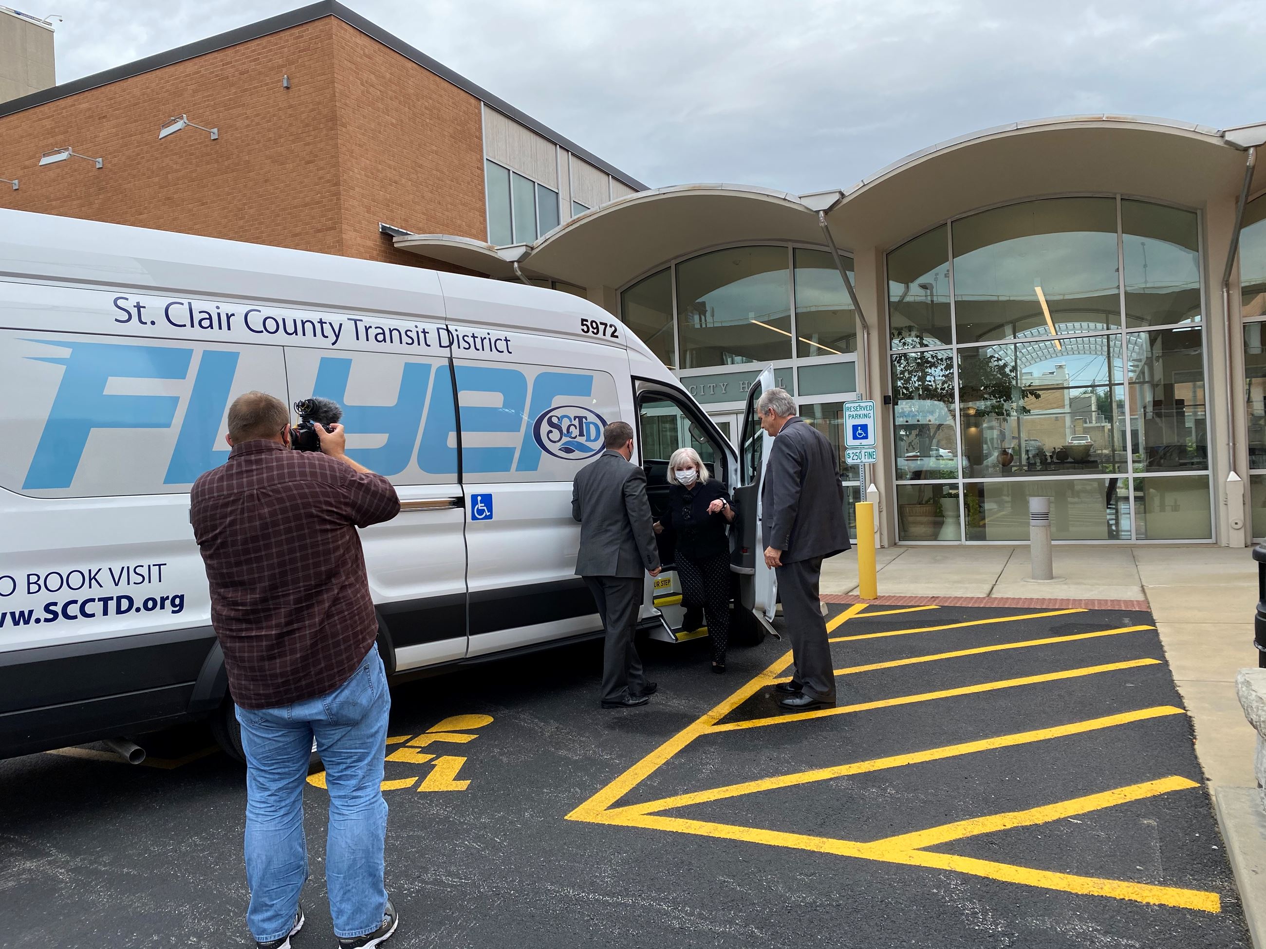 Mayor & City Staff Ride New SCCTD Flyer